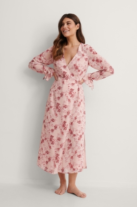 Roze dames jurk met print - Na-kd - tie strap overlap midi dress rose print - 6135